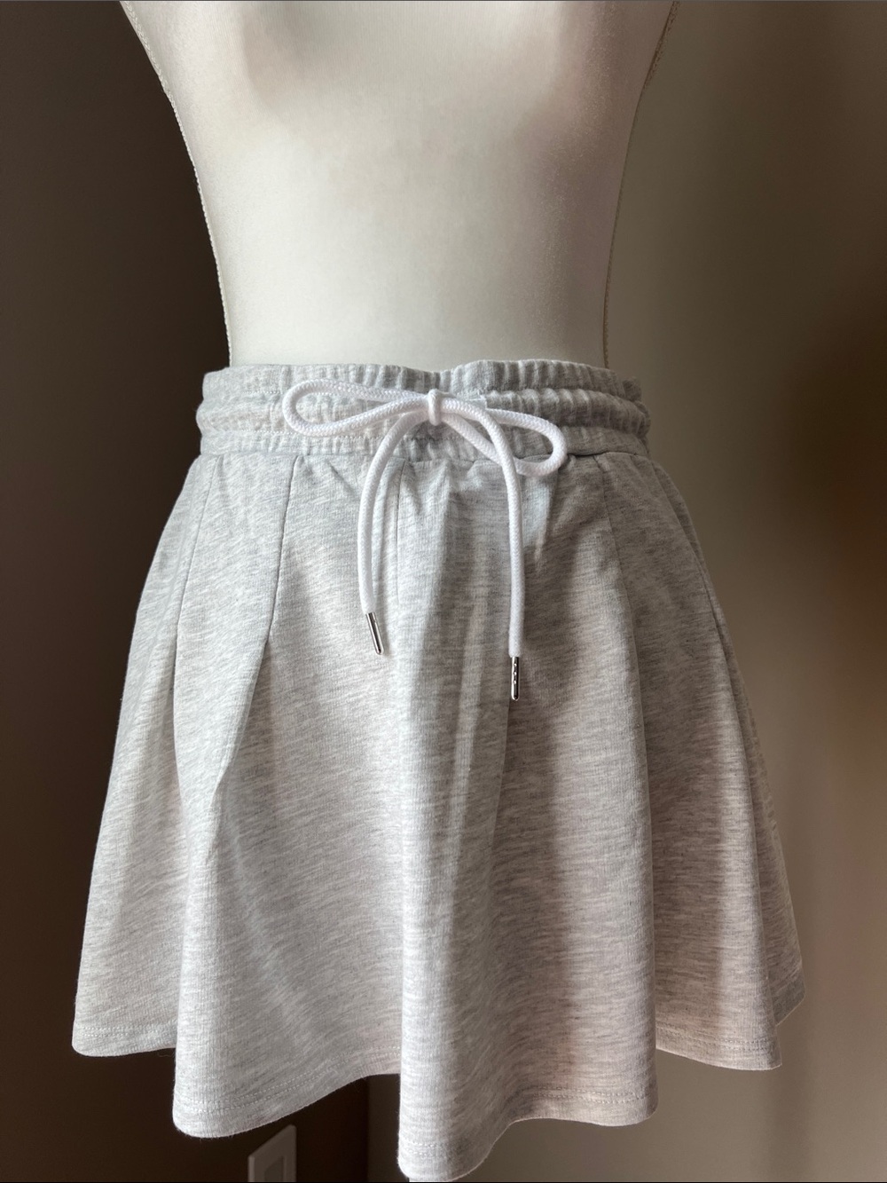 Casual Drawstring Skater Skirt in Heather Gray